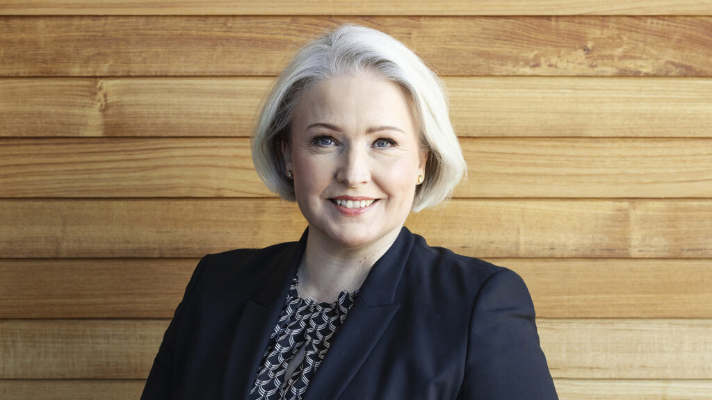 Erja Sankari - Foamit Groups VD