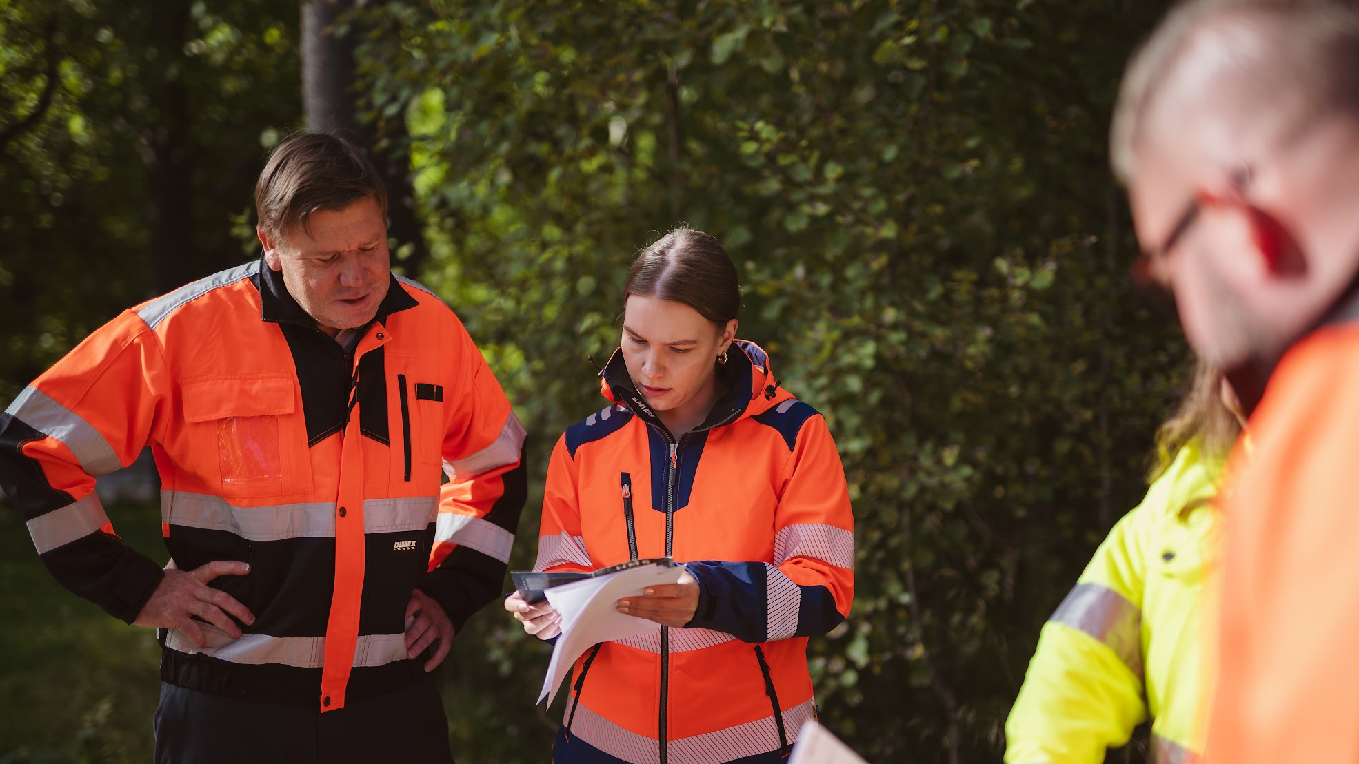 Emily kan nu stolt presentera verifierade EPD-data för en glad Stefan